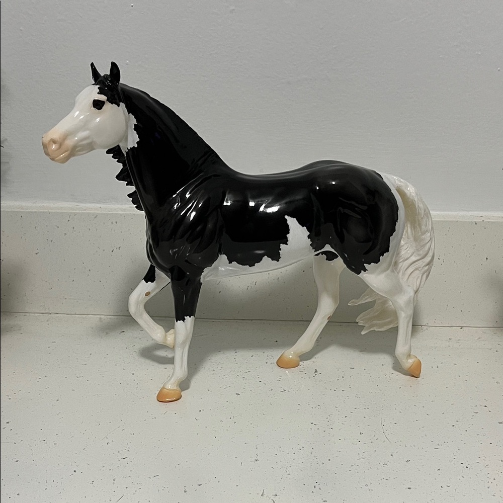 Breyer 2023 Collector Club “Jota”